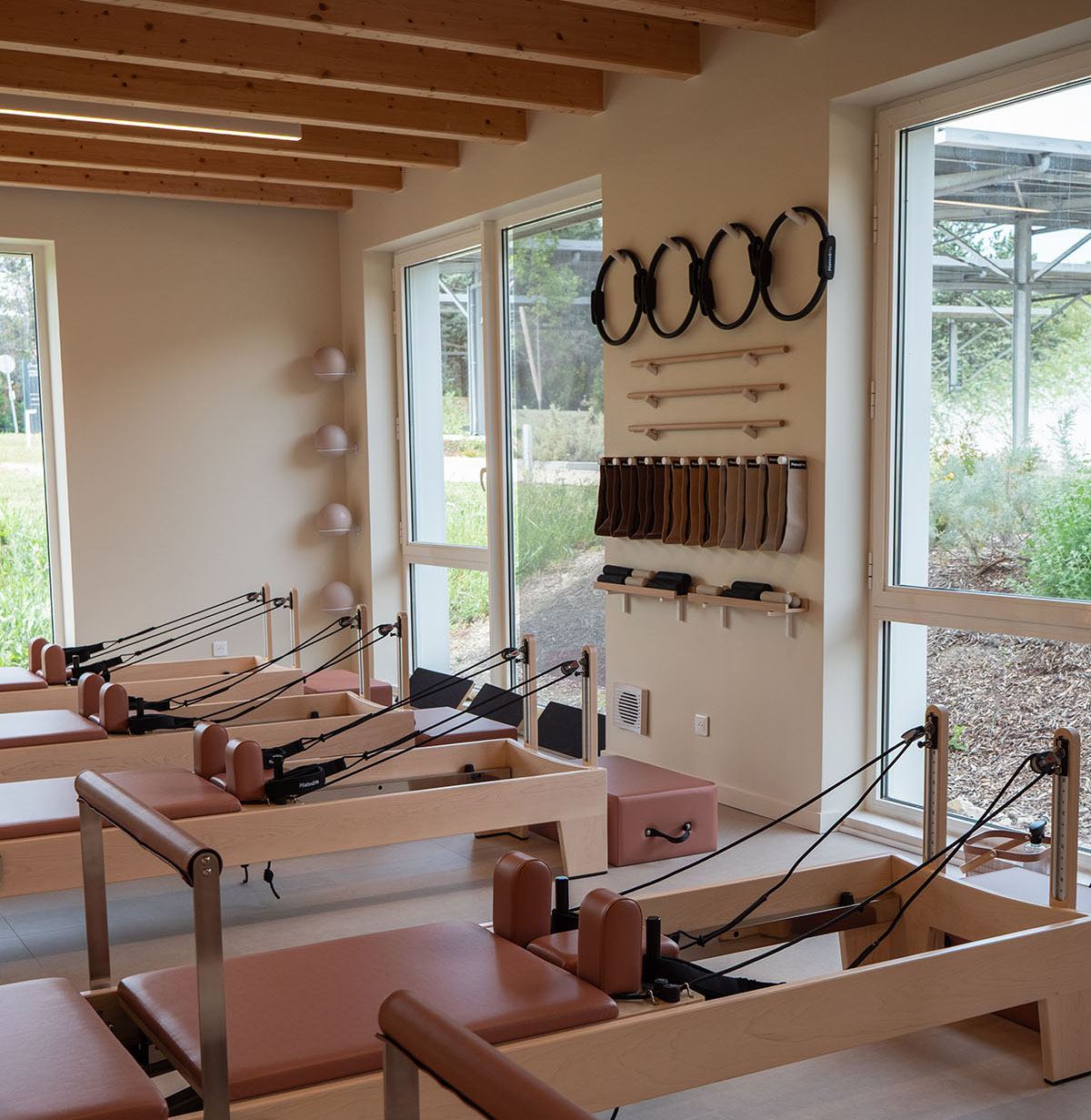 Cours de Pilates Reformer près d'Aix-en-Provence